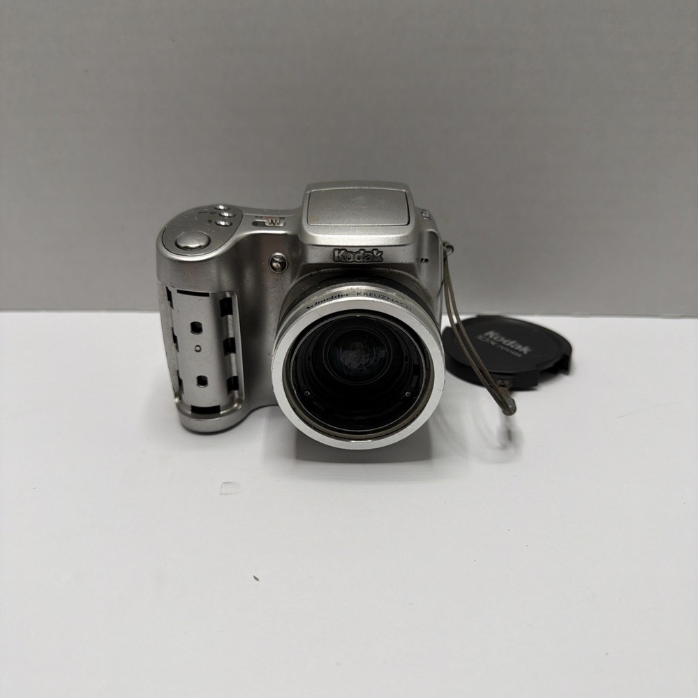 Kodak EasyShare Z710 7.1MP Digital Camera Silver 10x Optical Zoom Untested
